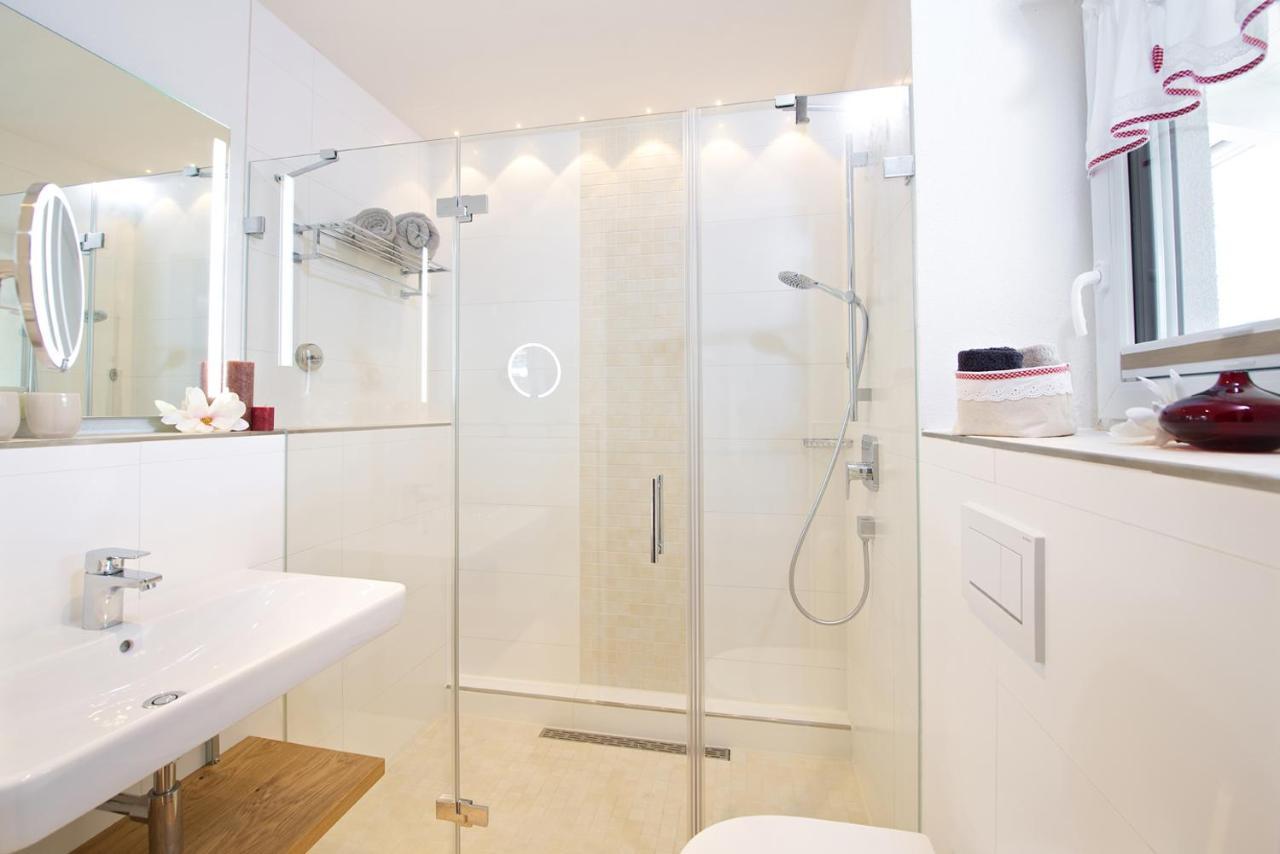 5 Sterne Ferienwohnung Hochgratblick Mit Schwimmbad Und Sauna Oberstaufen Exterior foto