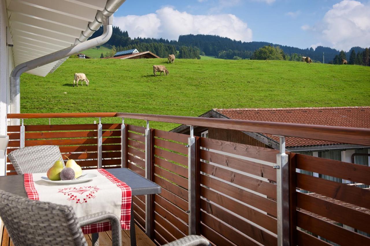 5 Sterne Ferienwohnung Hochgratblick Mit Schwimmbad Und Sauna Oberstaufen Exterior foto